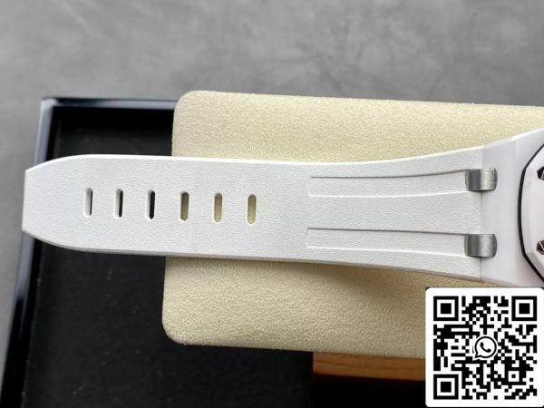 أوديمار بيجيه رويال أوك أوفشور 15707CB OO A010CA 01 1 1 1 أفضل إصدار APS مصنع الميناء الأبيض EU Watch Store 3777 أوديمار بيجيه رويال أوك أوفشور 15707CB.OO.A010CA.01 1:1 أفضل إصدار APS مصنع الميناء الأبيض