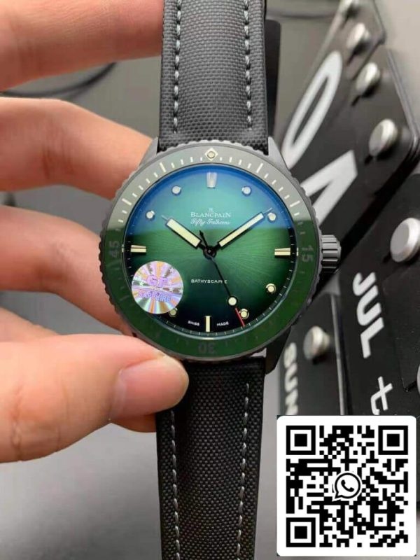 Blancpain Fifty Fathoms Bathyscaphe Mokkarran 5005 0153 NABA 1 1 Best Edition GF Factory Green Dial ZDA replika Watch 6560 Blancpain Fifty Fathoms Bathyscaphe Mokkarran 5005 0153 NABA 1: 1 Best Edition GF Factory Green Dial