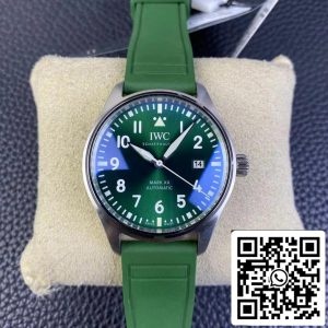 IWC パイロット IW328205 1:1 ベスト・エディション M+ ファクトリー・グリーン・ダイヤル