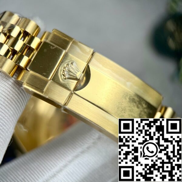 z4586909294473 e9841ff19c98fb92b469bda47c53f1b1 55789794 50ef 44ca af79 0f59e5be3299 1 ロレックス GMTマスターII 126718GRNR-0001 クリーンファクトリーにてゴールドラッピング済み
