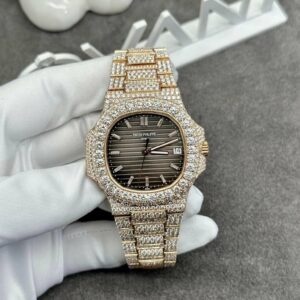 Patek Philippe Nautilus 5711 fra 3K Factory og specialfremstillet moissanit