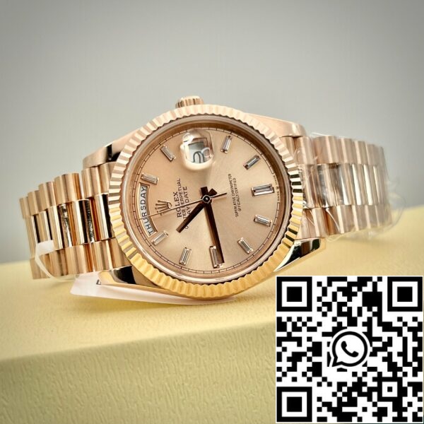 z4689777181894 e81883d6d02bcd848cae7c5dd1c6ea56 e6db20b3 d4d5 4a94 b4fa 60b663e5211c scaled Rolex Day-Date 40 Rose Gold 228235 champagne Gold Filled 18k from GM Factory