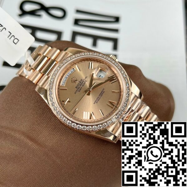 z4689778103927 13693fc438c5cc3563dd82256207b4ac 41534ab5 1142 49e1 9f51 e23b3fcf2e62鱗ロレックスオイスターデイデイト40ミリメートル228235コーティング18Kローズゴールドベスト1:1エディション130グラムモアッサナイトベゼル。