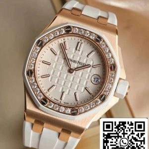 Audemars Piguet Royal Oak Offshore 67540OK.ZZ.A010CA.01 - Monteret med 32 diamanter