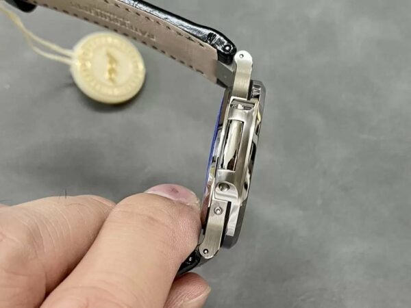 z5492146181293 57627d146447a3f23a9e04e312d3583e パテックフィリップノーチラス5712G-001グレーダイヤル1:1ベスト版PPF工場V2レザーストラップ