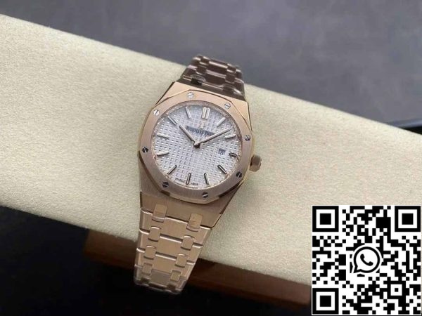 z5742669463320 cd05f0b559db5488d634e0719d18b3ba Audemars Piguet 67651 Quarz 33mm 1:1 Best Edition ZF Factory Weißes Zifferblatt Rose Gold