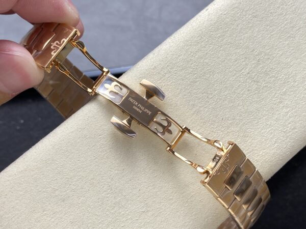 a1740312834308 4842 Patek Philippe Nautilus 5712/1R-001 1:1 Best Clone PPF Factory V3 Brown Dial