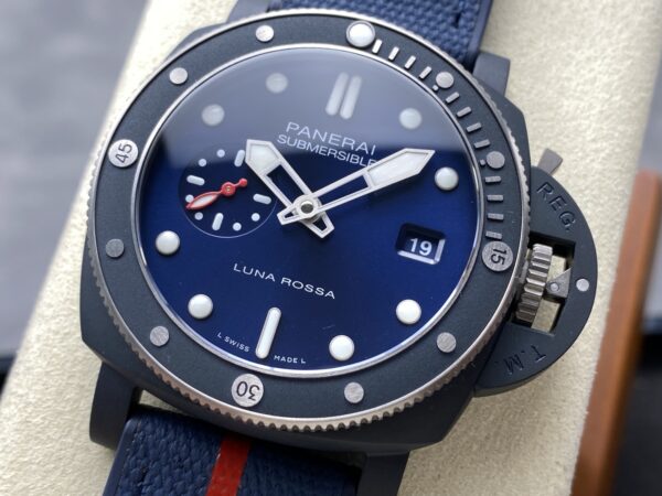 Panerai Submersible QuarantaQuattro Luna Rossa PAM01466 1:1 Best Clone VS Factory
